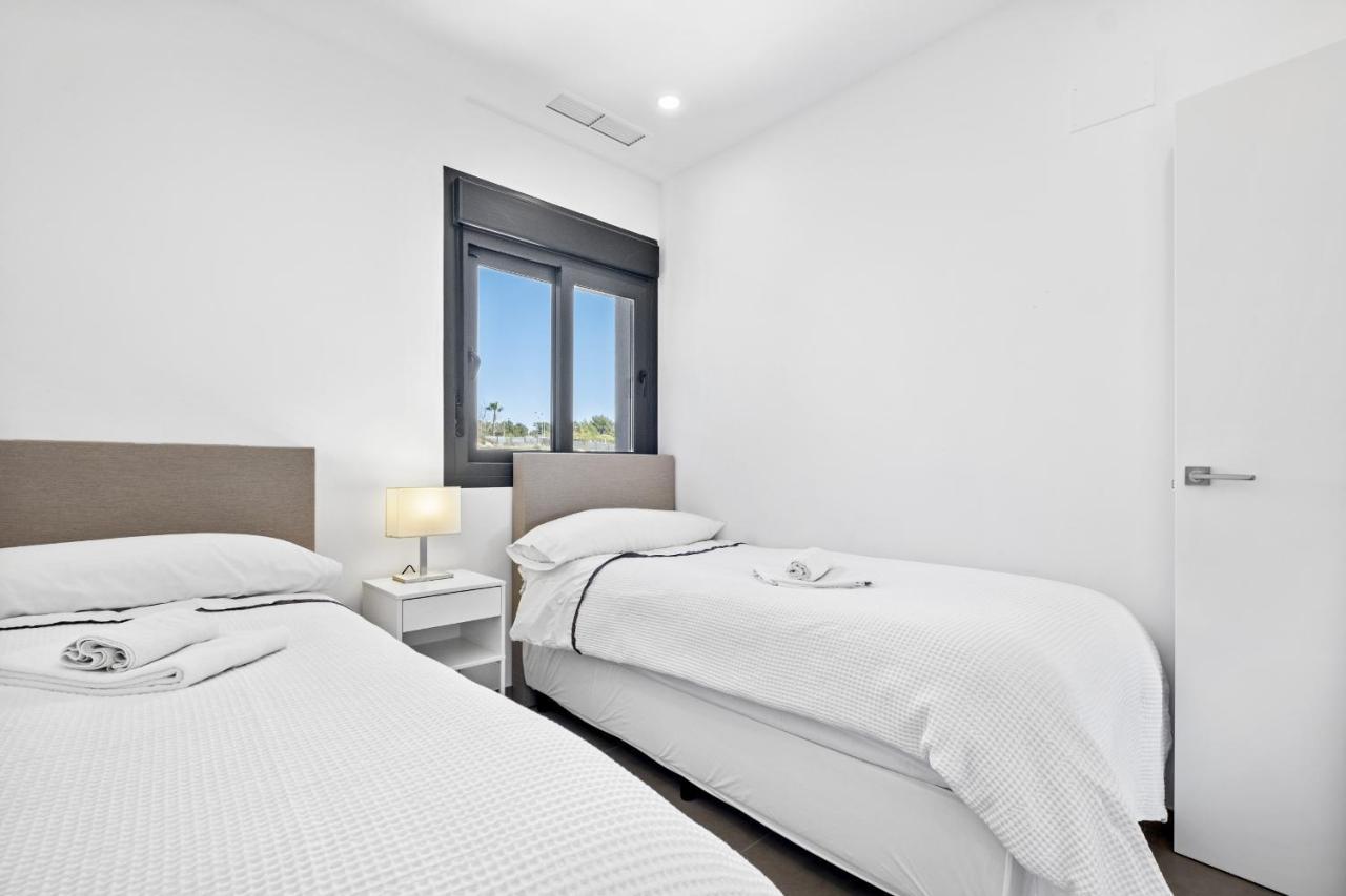 Sunset Waves 1-135 Apartment เบนิดอร์ม ภายนอก รูปภาพ