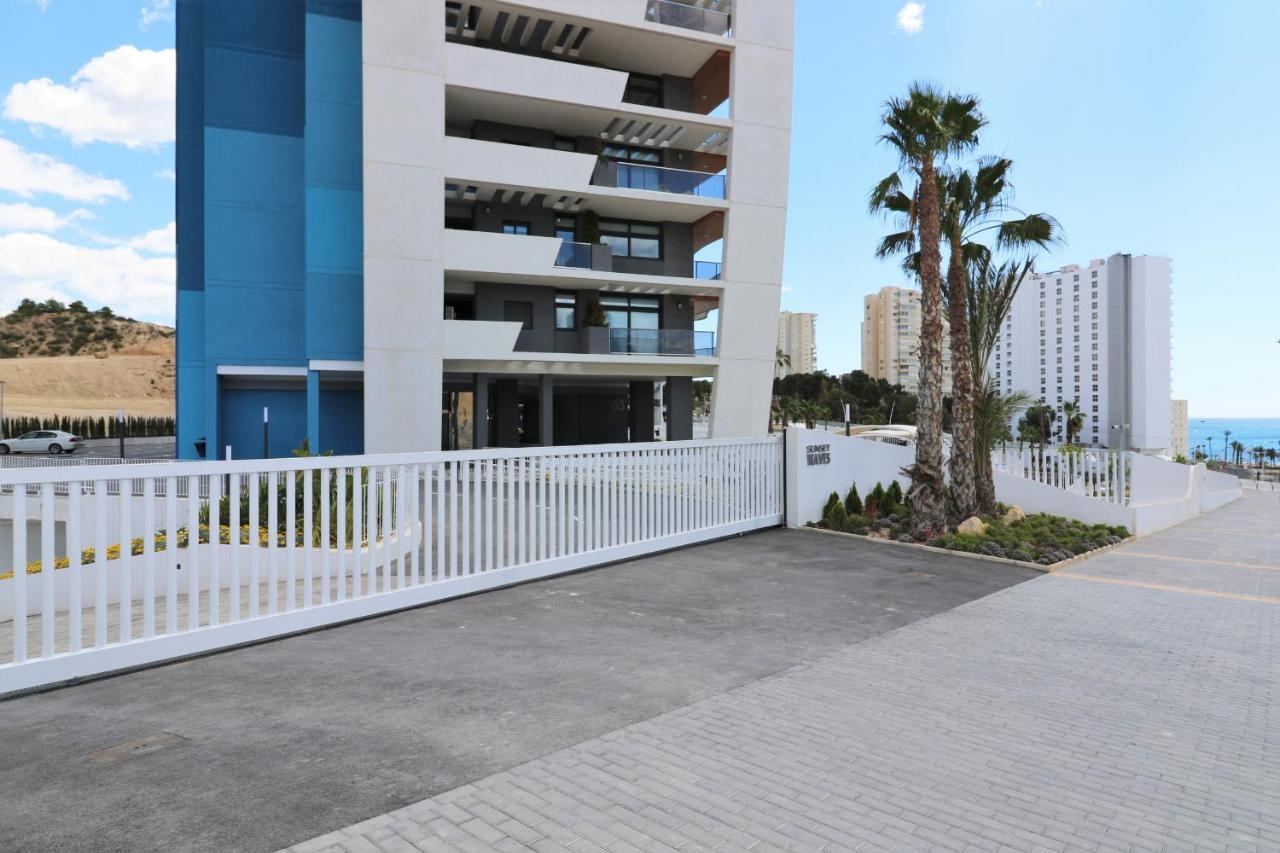 Sunset Waves 1-135 Apartment เบนิดอร์ม ภายนอก รูปภาพ